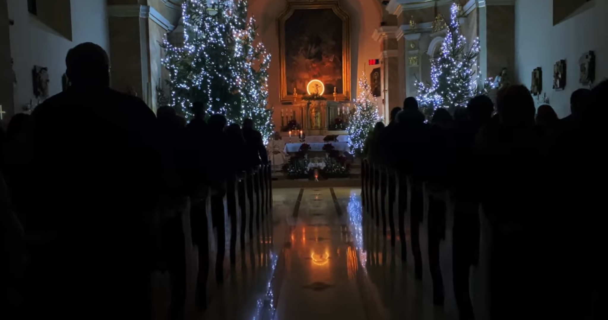 VIDEO: Vianočná polnočná svätá omša