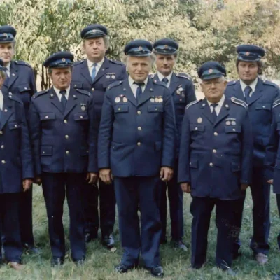 poziarnici_v_slavnostnych_uniformach
